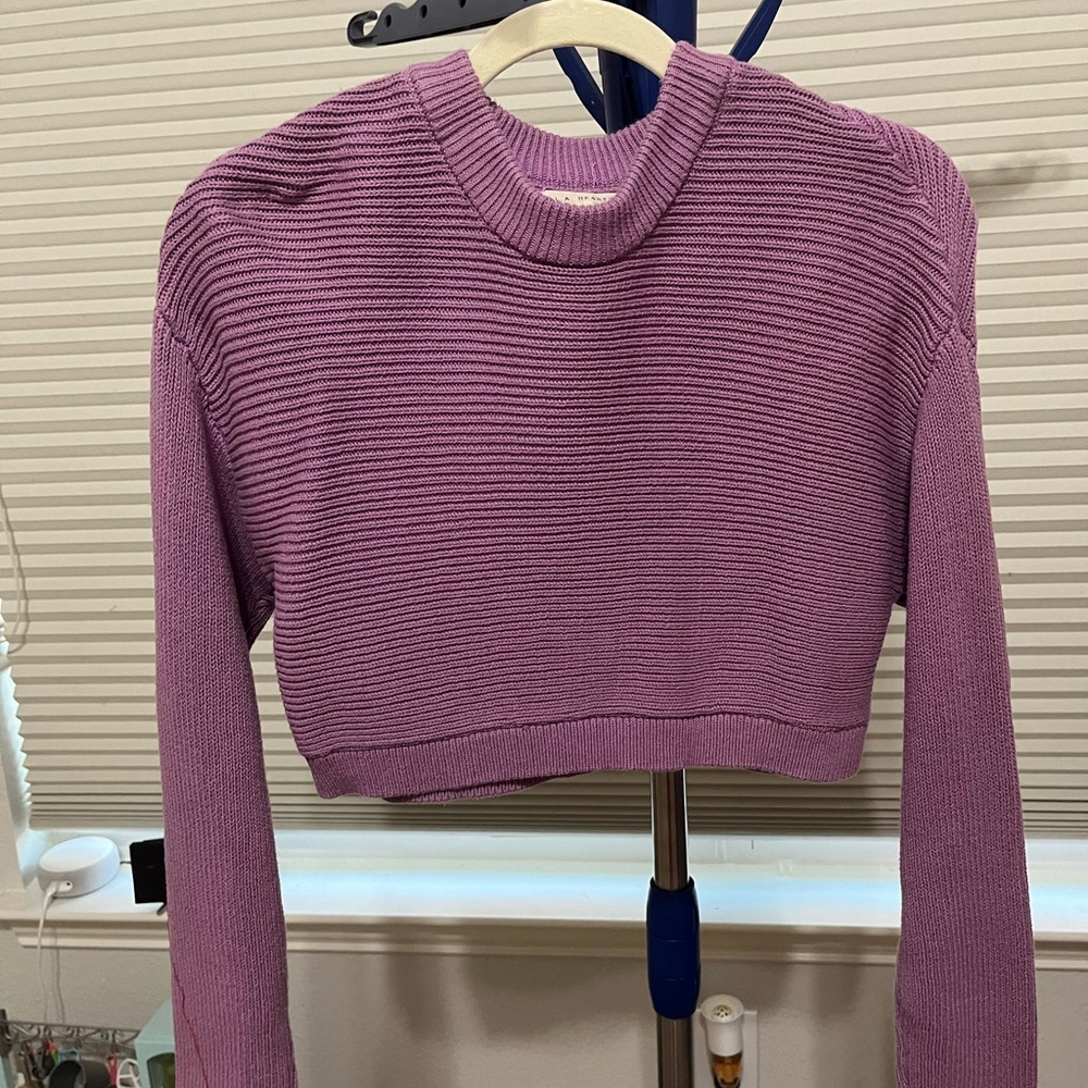 LA HEARTS/PACSUN CROPPED PURPLE SWEATER XS GREAT CONDITION